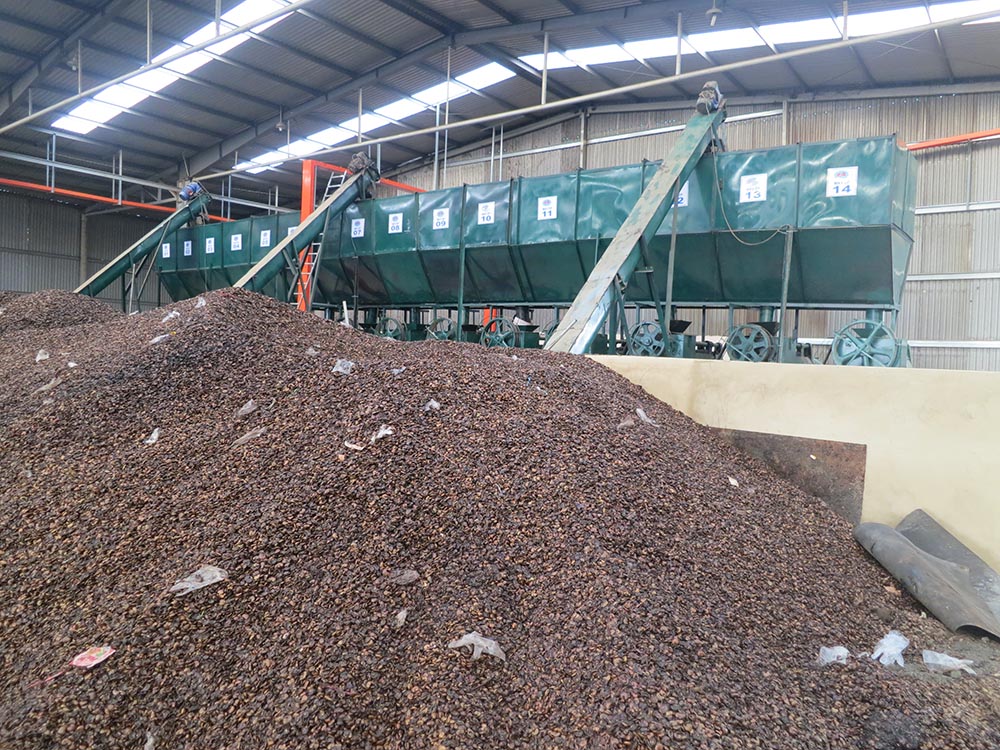 The Raw Image Of Extract Cashew Shell Oil Machine In Binh Phuoc Vietnam, cashew nut shell oil extraction machine