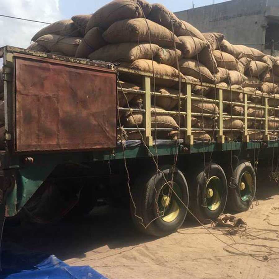 Schlechte Transport- und Transportsysteme sind eine große Herausforderung für die cashewnussverarbeitende Industrie in Afrika