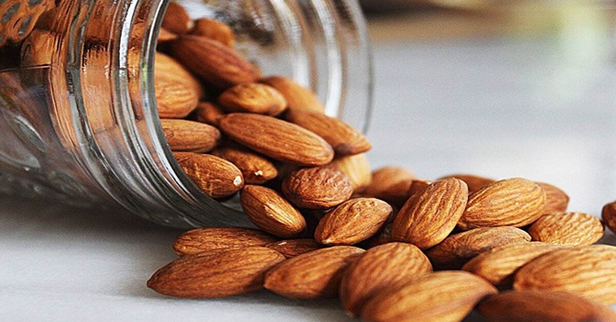 Almonds aid digestion and prevent constipation, and they can also promote healthy bacteria in the gut